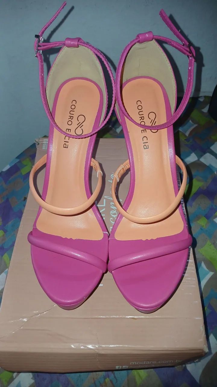 Sandália couro n.35 50,00 - Foto 2