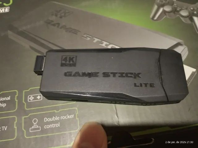 Game Stick 4k Lite com 4 controles - Foto 4