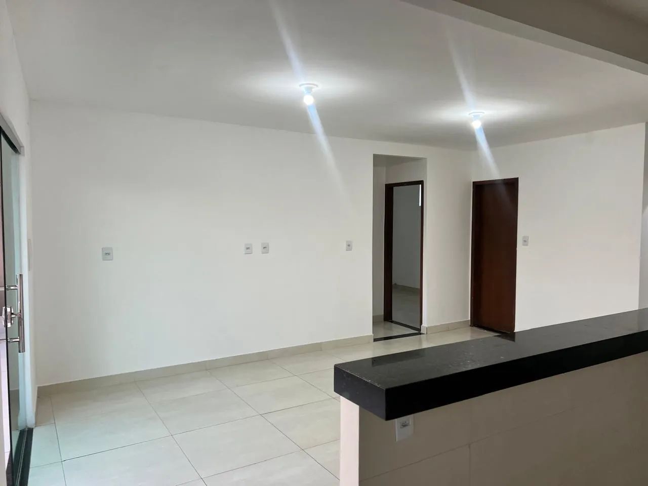 Aluguel de apartamento com 2 quartos e varanda  - Foto 4
