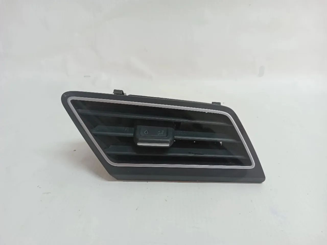 Difusor De Ar Direito Vw Gol Voyage Saveiro G7 Original 
