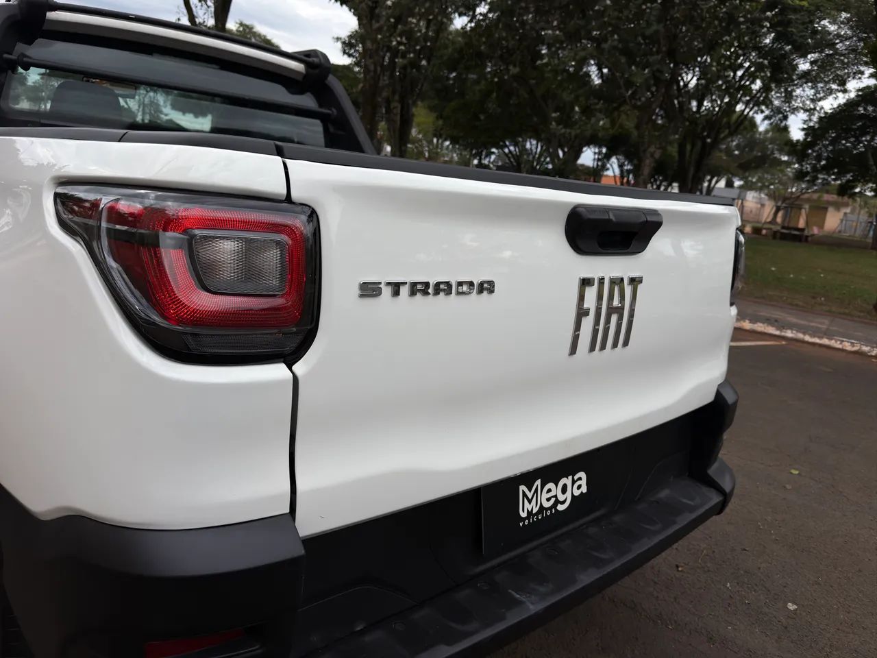Fiat Strada Endurance 1.4 Flex 8V CS Plus 2023 - Foto 5