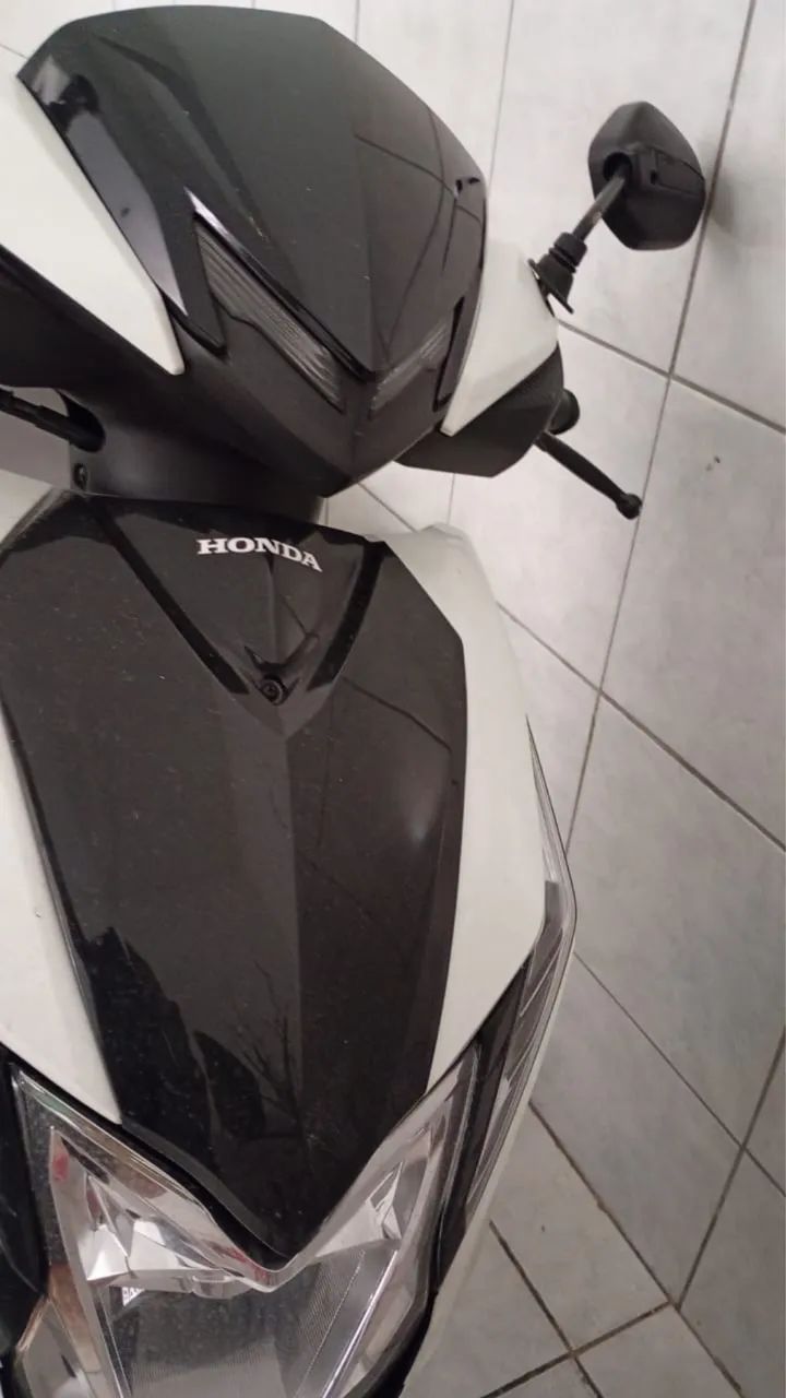 Moto Elite 2025 