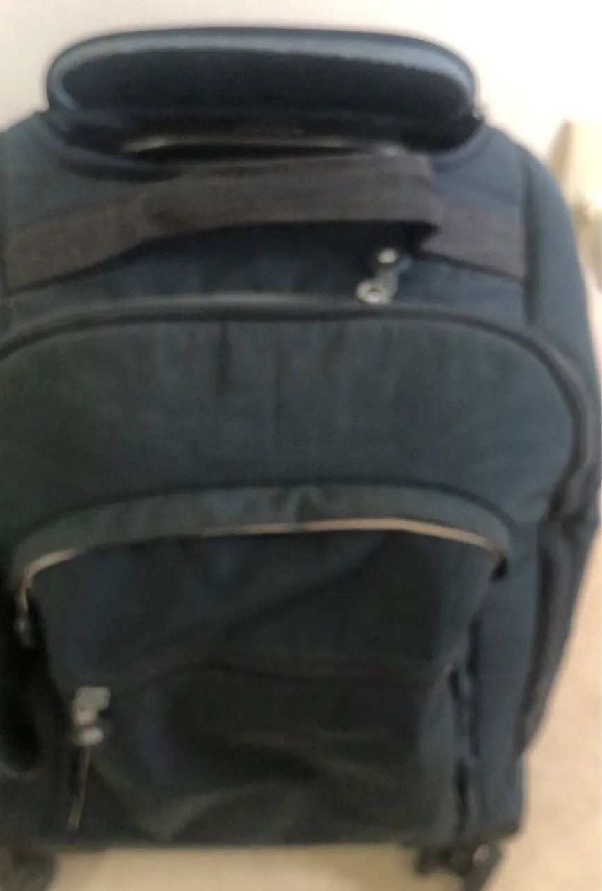Mochila carrinho da Kipling