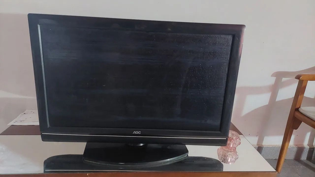 TV AOC e Smart Sony