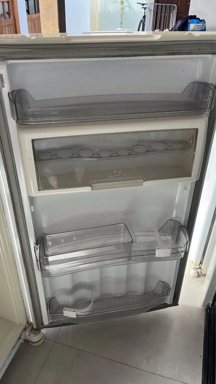 Geladeira Brastemp COM DEFEITO  - Foto 4