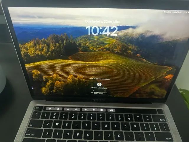 MacBook Pro M2 2022 - 13,3? - 8 GB RAM - SSD 256 GB - Notebooks