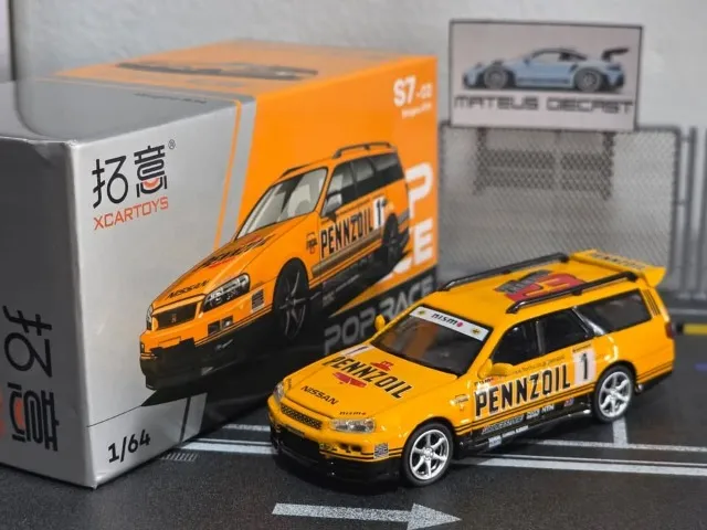 Nissan Skyline GT-R R32 CALSONIC - PopRACE - Brinquedos e Jogos