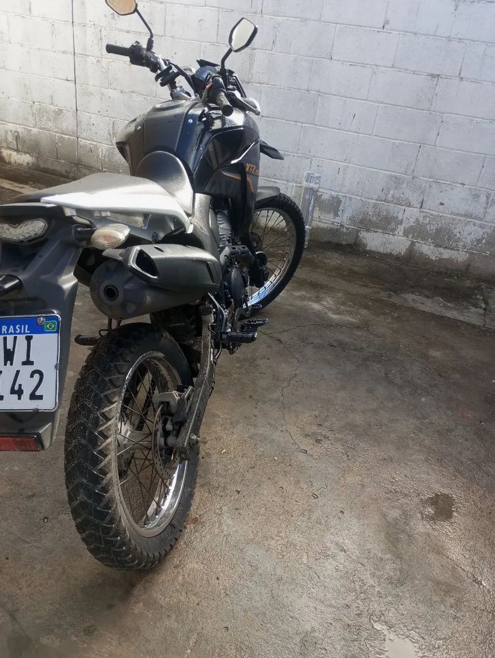 Lander 250 super conservada  - Foto 3