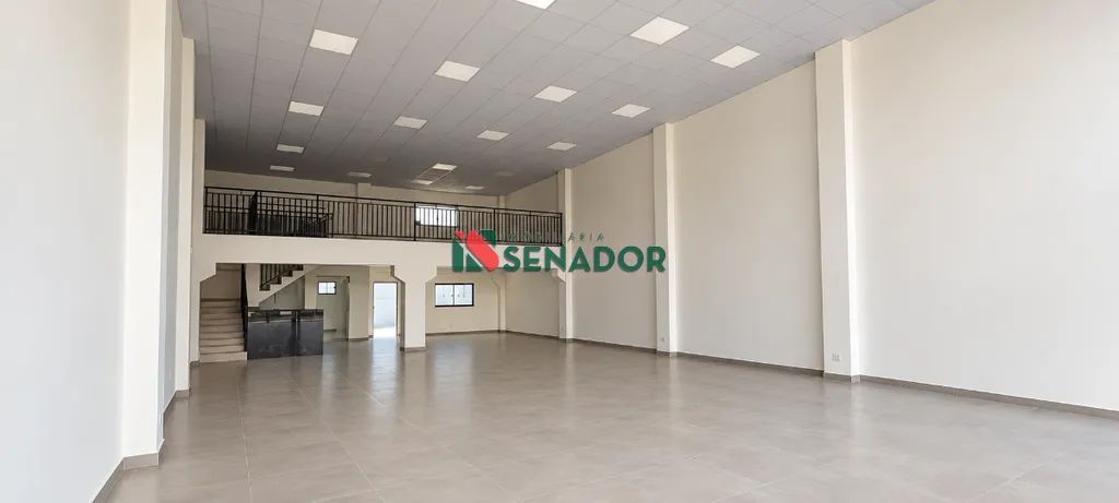 Barracão à venda em Londrina, Centro, com 250 m² - Foto 3