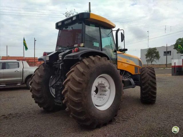 Trator Valtra BH 180 2016.  - Foto 2