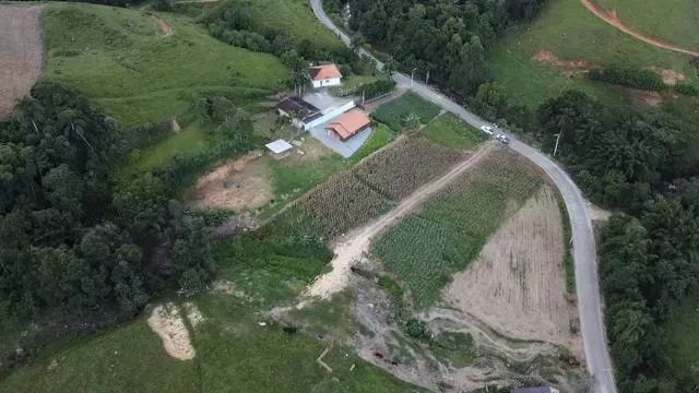 Sitio no Rio do Cedro - Águas Mornas - SC