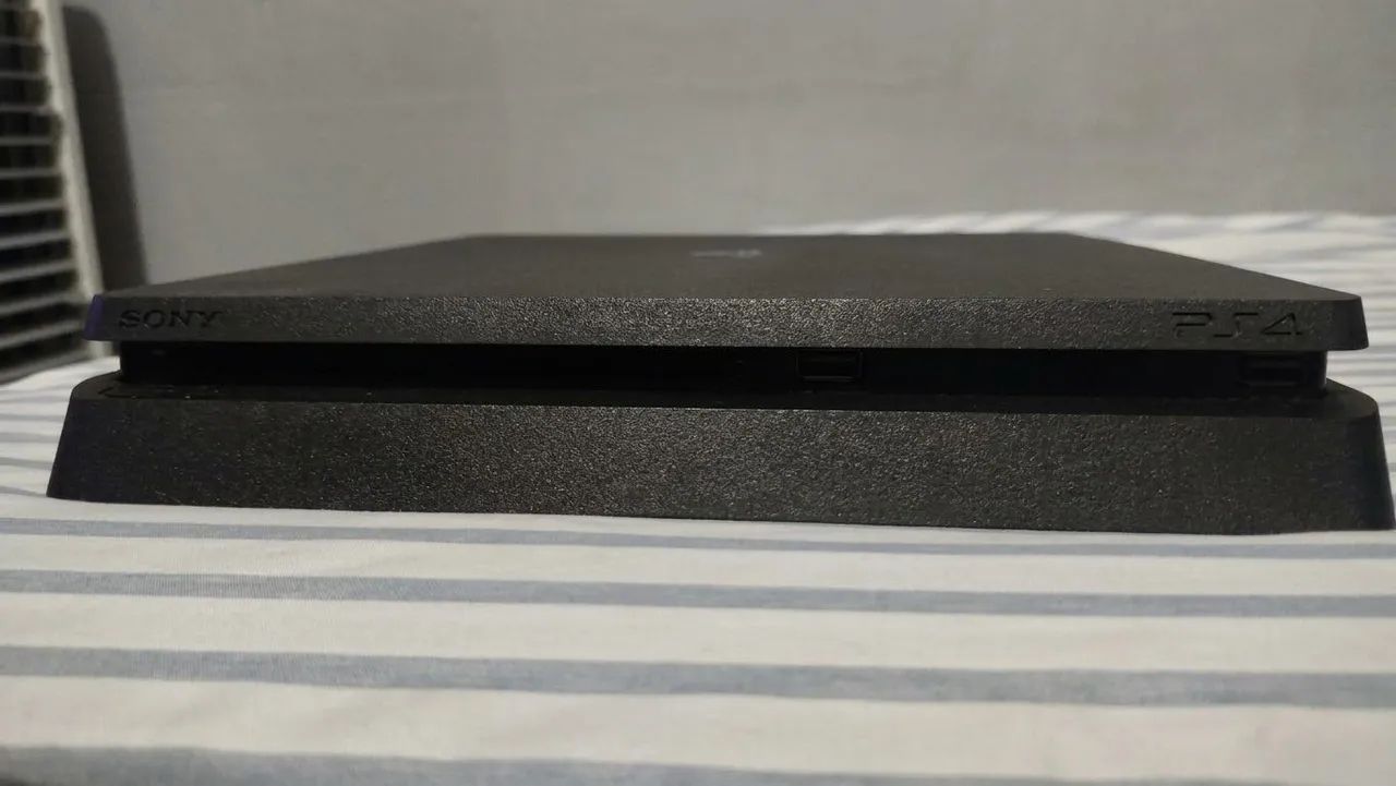 PS4 - Foto 3