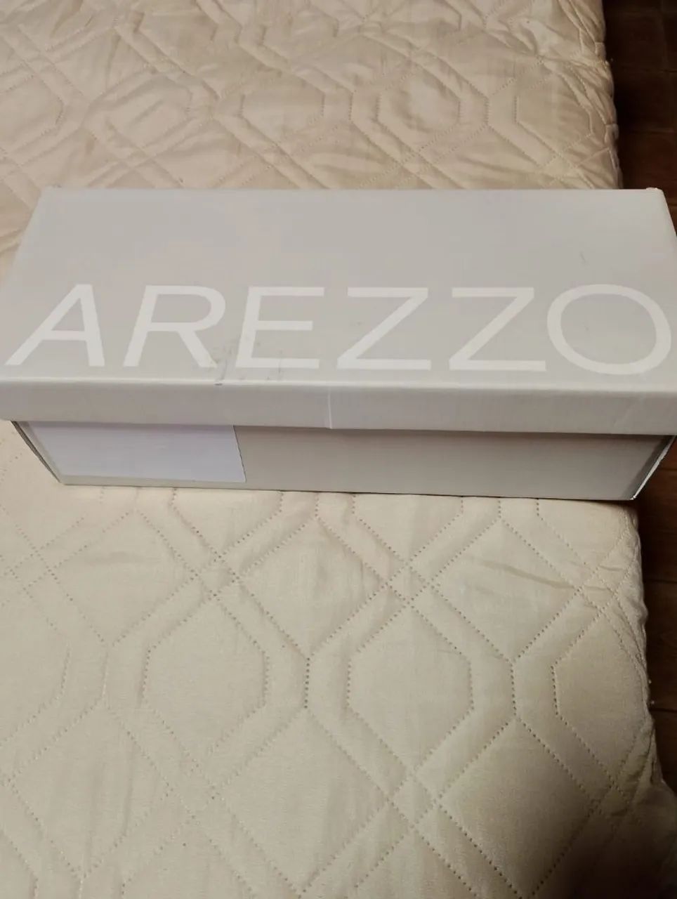 Sapatilha Arezzo Nova