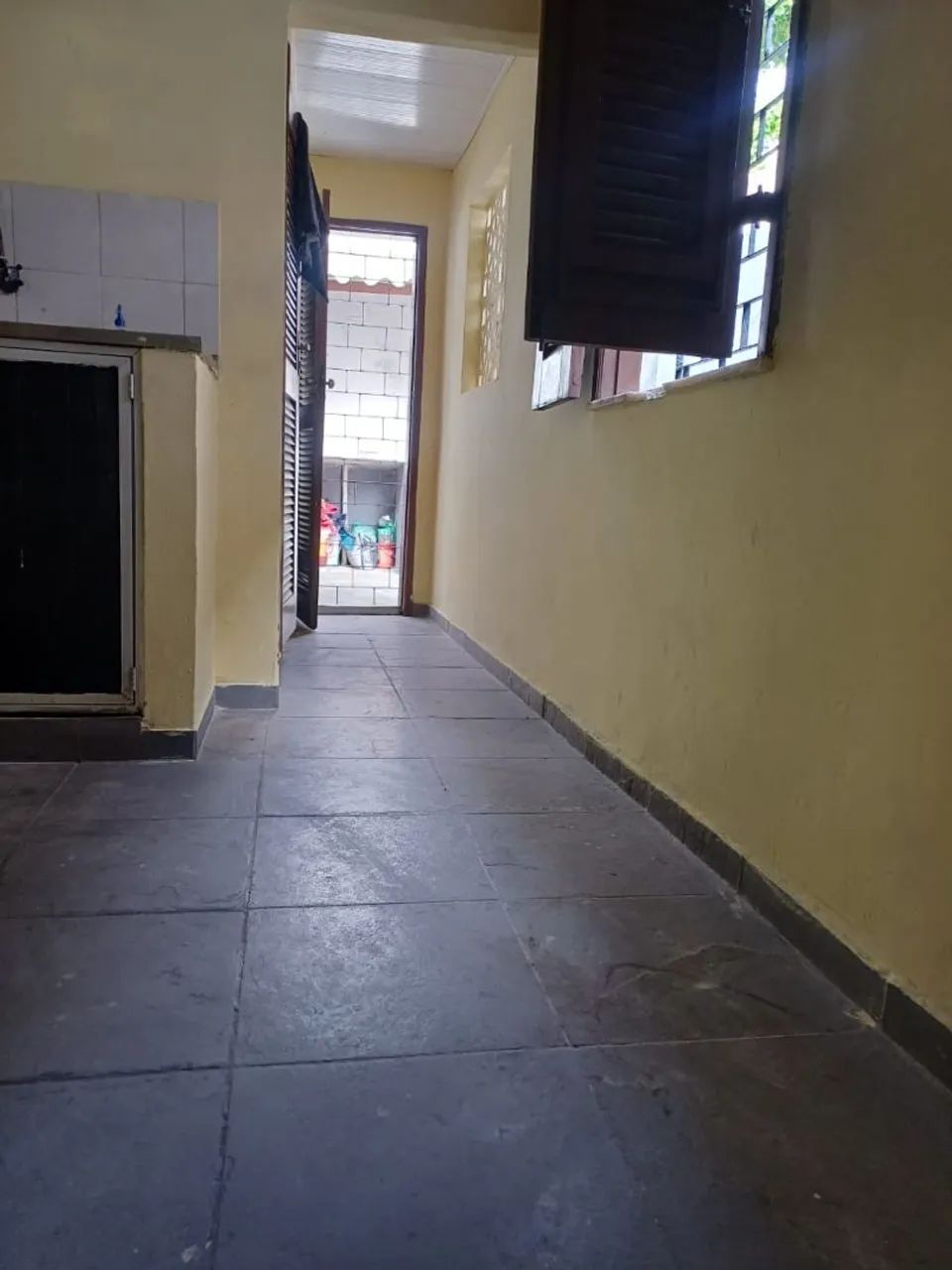 Alugo Casa 2 quartos, Centro  - Foto 2