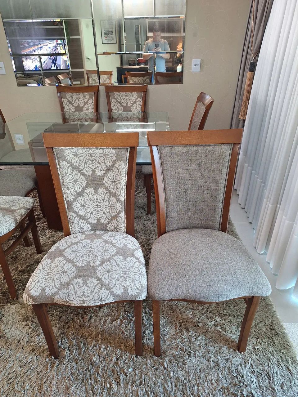 Vendo mesa com 8 cadeiras - Foto 5