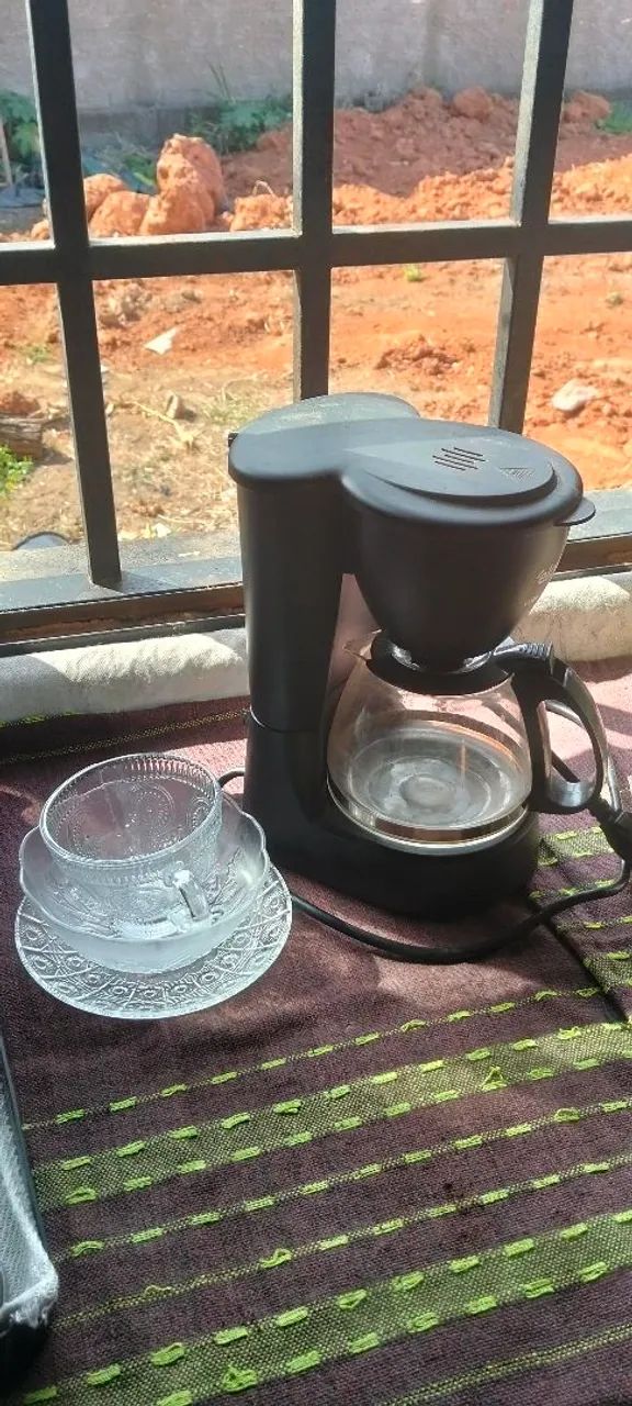 Uma cafeteira - Foto 3