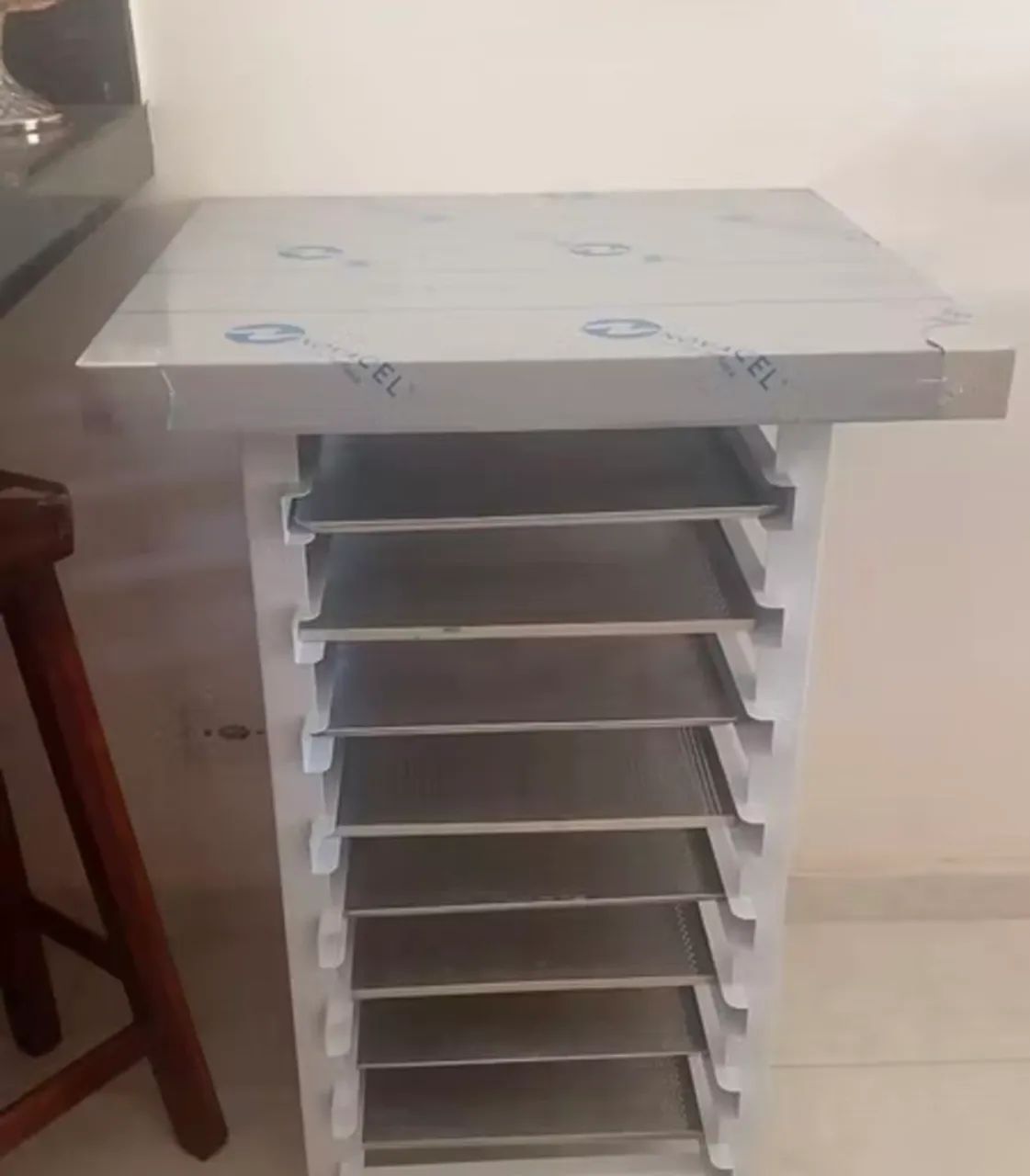 Mesa para Forno 60x60 Tampo em Inox com Capacidade para 8 Assadeiras 35x35 Bancada Apoio - Foto 2