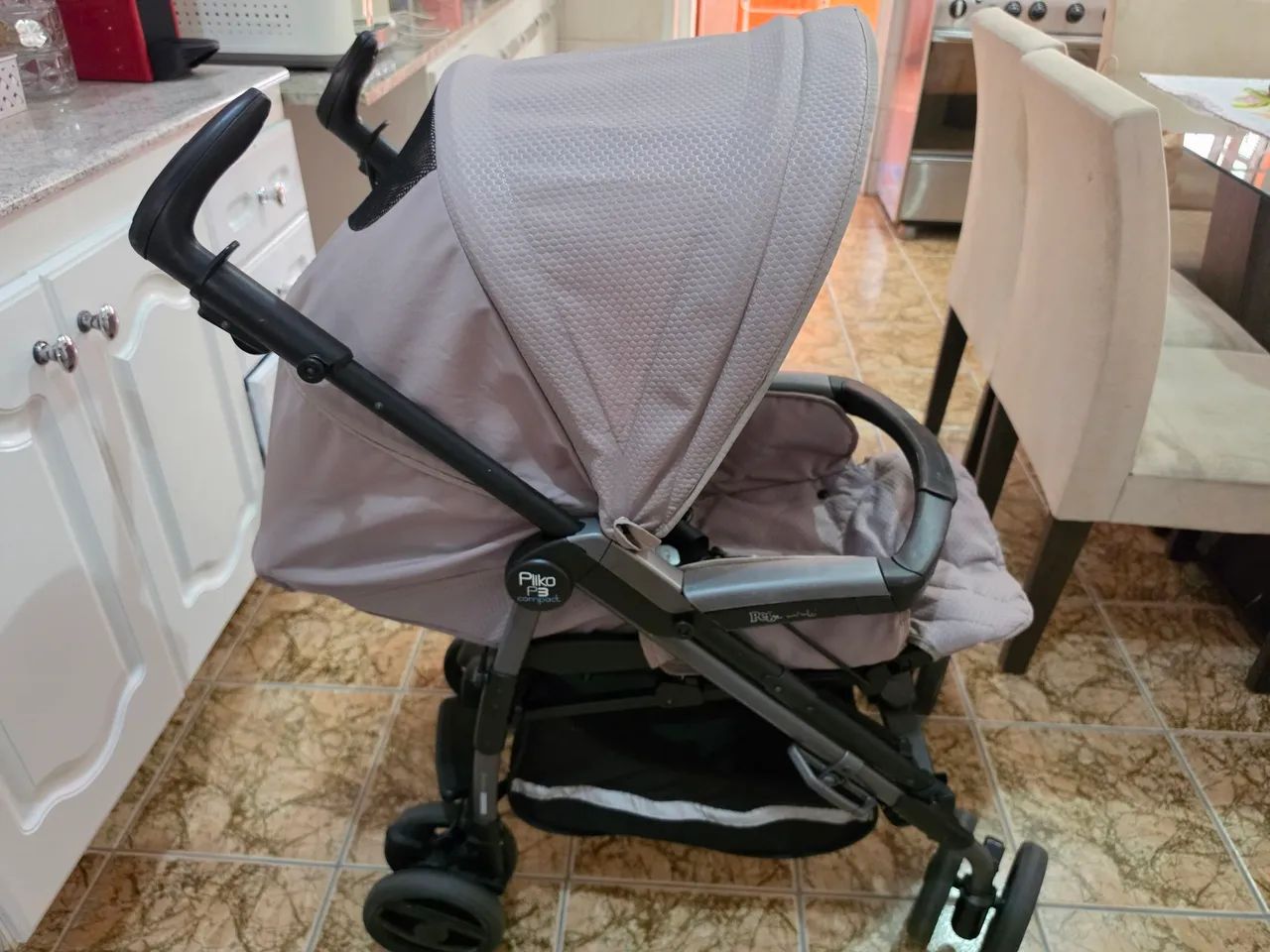 Carrinho de bebê Peg Perego Pliko P3 Compact  - Foto 5
