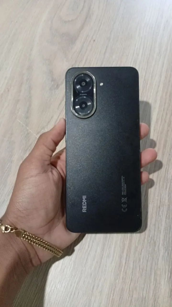 CELULAR EM ÓTIMO ESTADO!