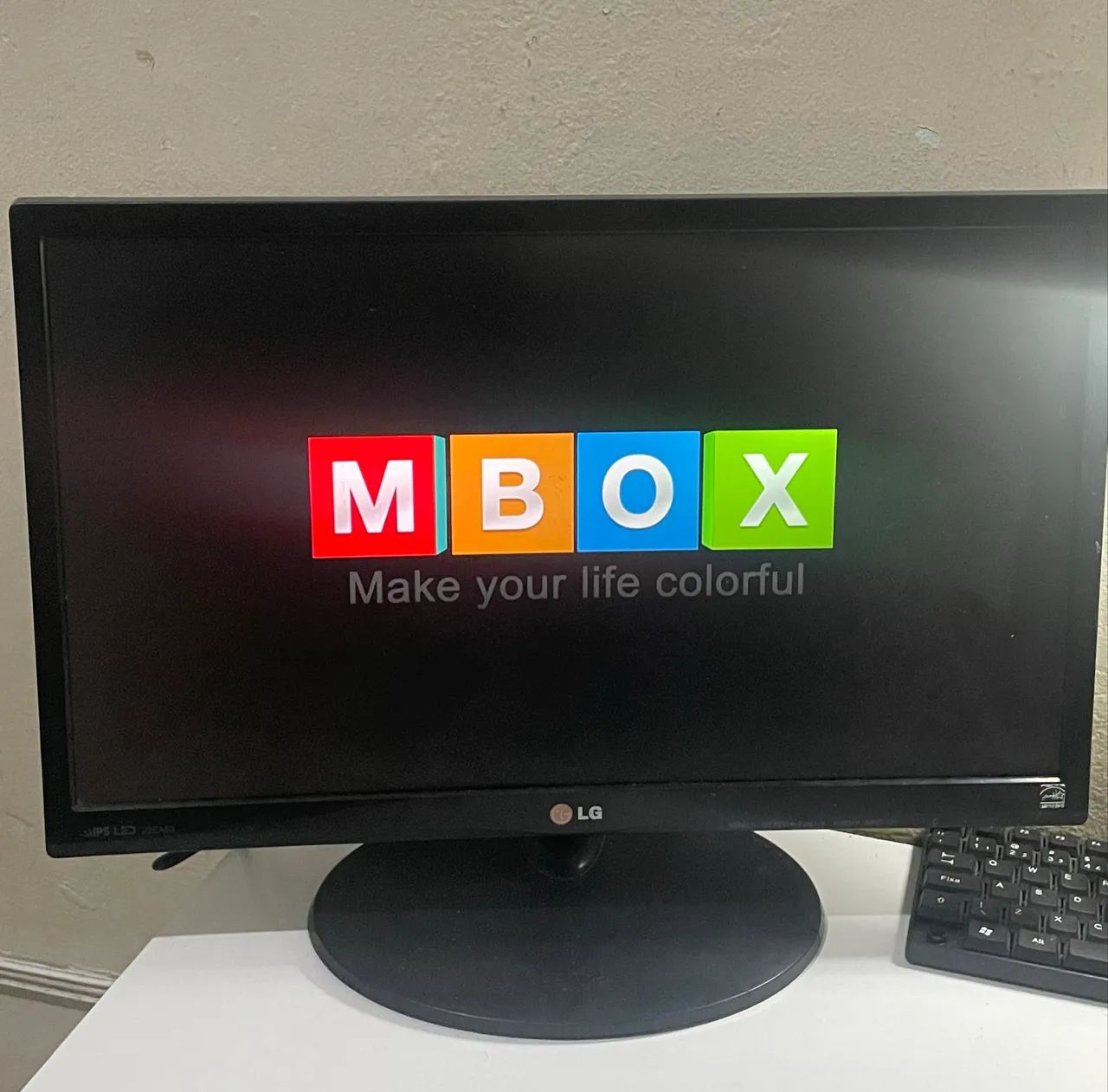 Monitor 21 polegadas