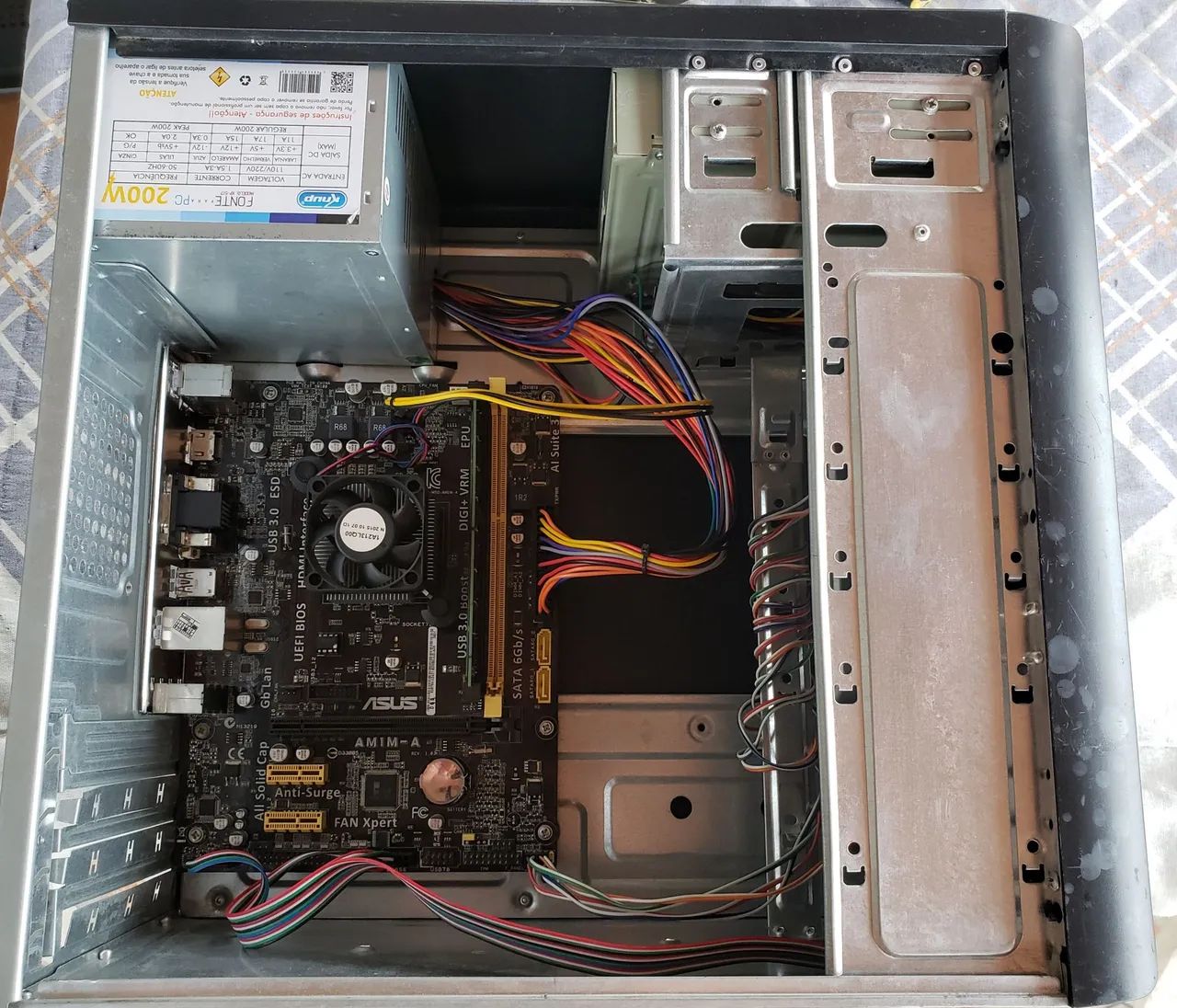 Computador AMD athlon 5150, 2gb ram - Foto 4