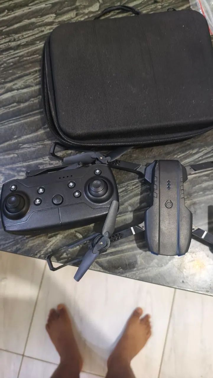 Drone E99 Pro com Câmera - Ótimo Estado + Caixa Original - Foto 4