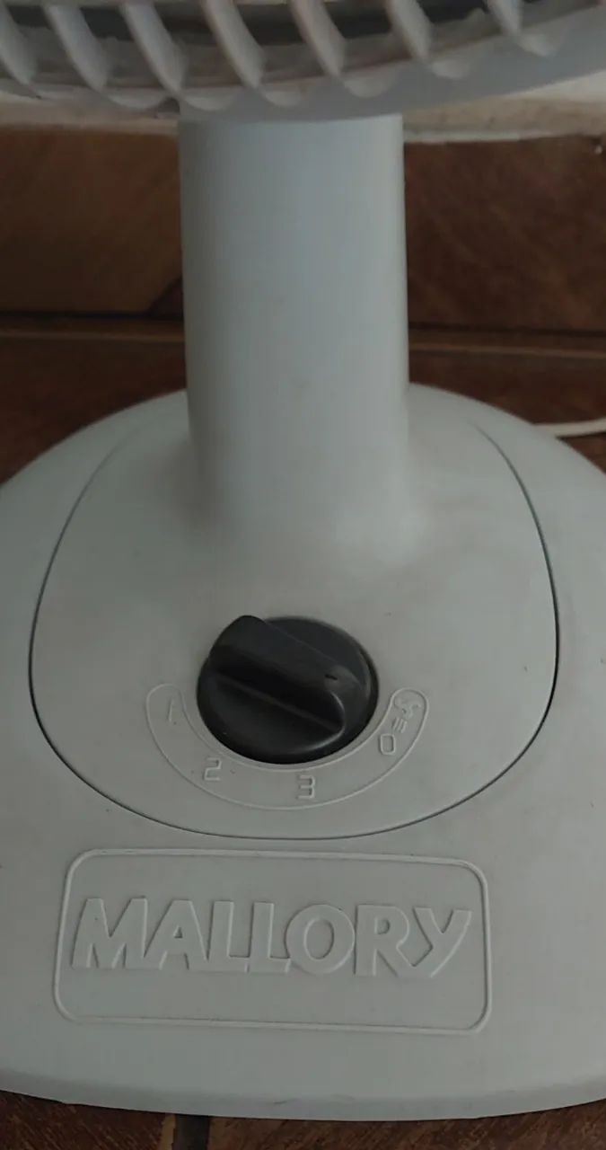 Ventilador Mallory 30cm - Foto 2