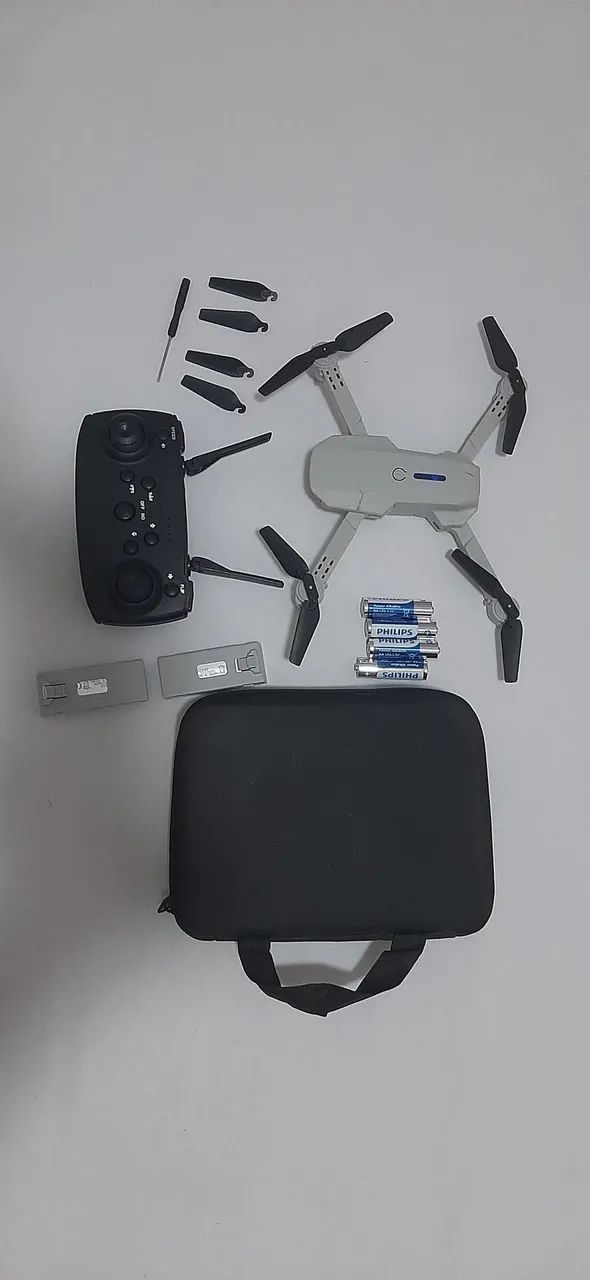 Mini Drone com 2 baterias  - Foto 2