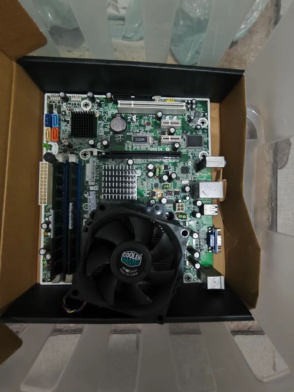 Kit Placa Mãe MS-7525 Ver-01 + Processador Due Core + 4GB Ram + Placa Wi-fi