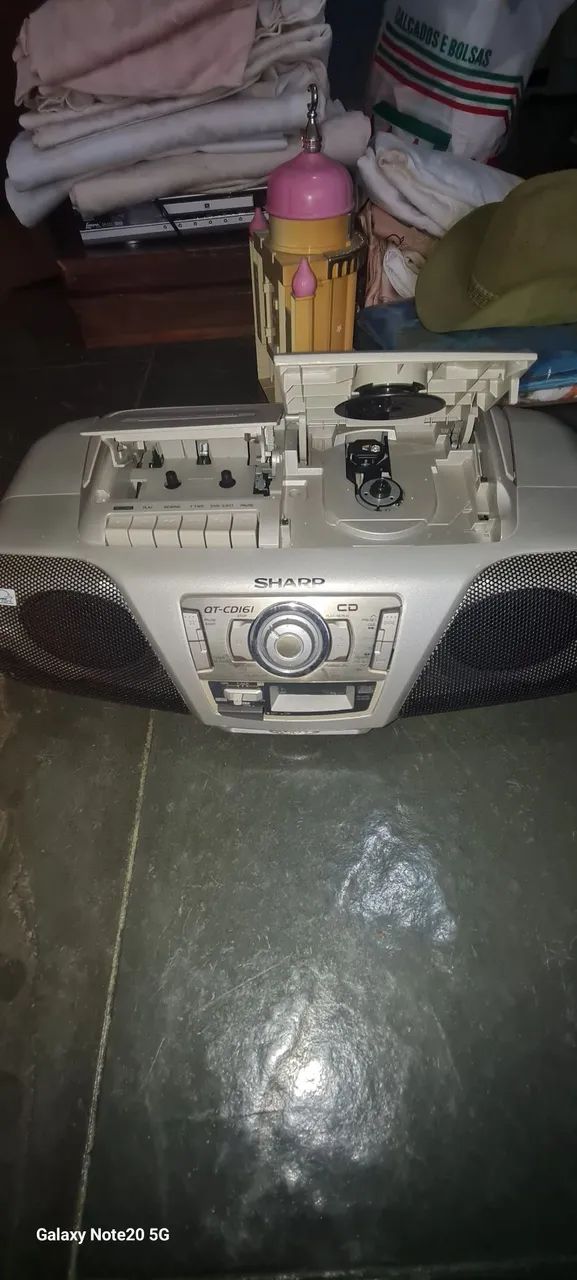Boombox Sharp