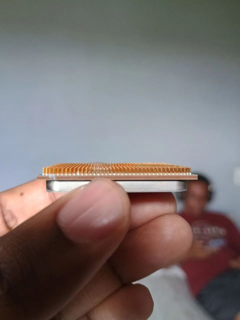 Ryzen 5 PRO 2400GE - Foto 5
