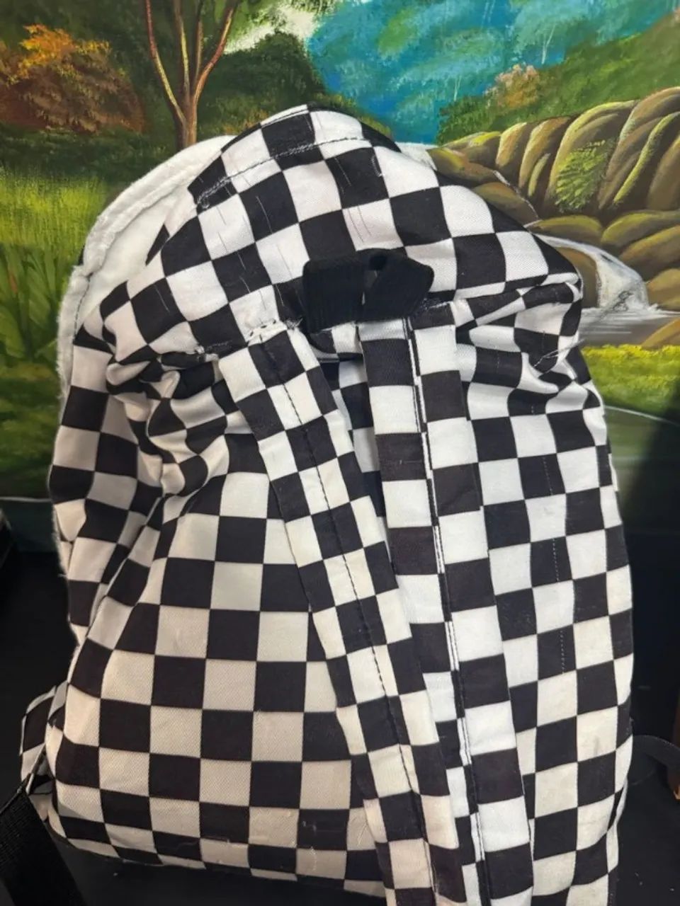 mochila quadriculada preta e branca - Foto 3