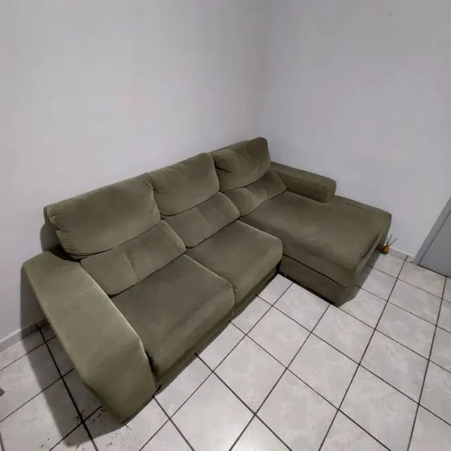 Sofá 3 lugares em ótimo estado, grande, retrátil - Foto 3