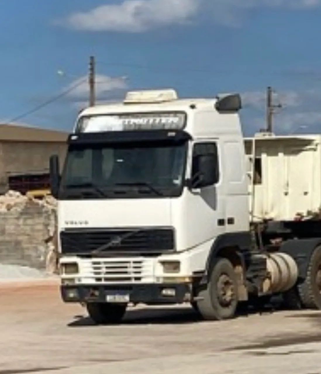 Motorista carreta caçamba