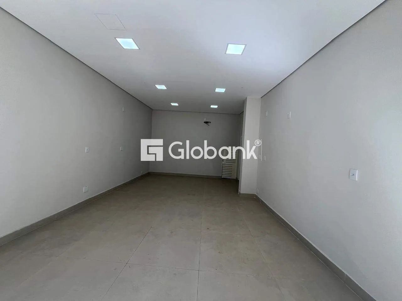 Loja para aluguel Centro 44m² Montes Claros MG - Foto 5