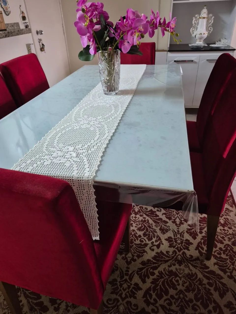 Mesa com 6 cadeiras 