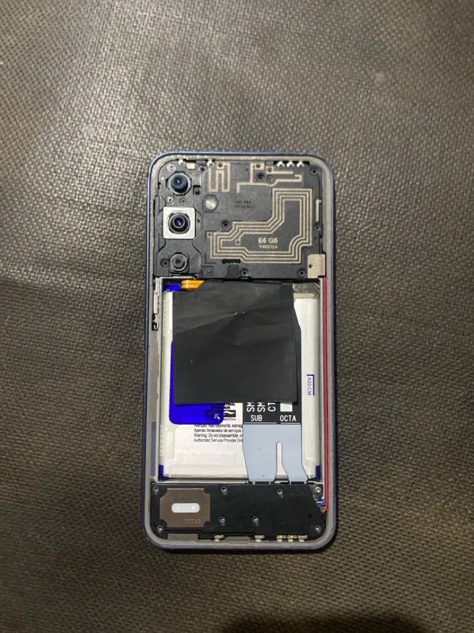 Galaxy A35 sem tela sem traseira e com algumas marcas de uso no aro - Foto 2