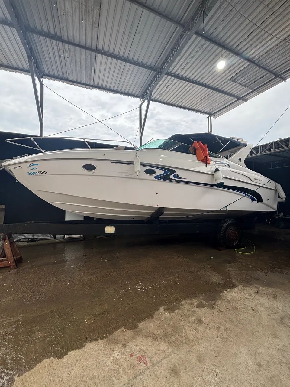 Lancha Cobra Infinity 30 - Foto 5