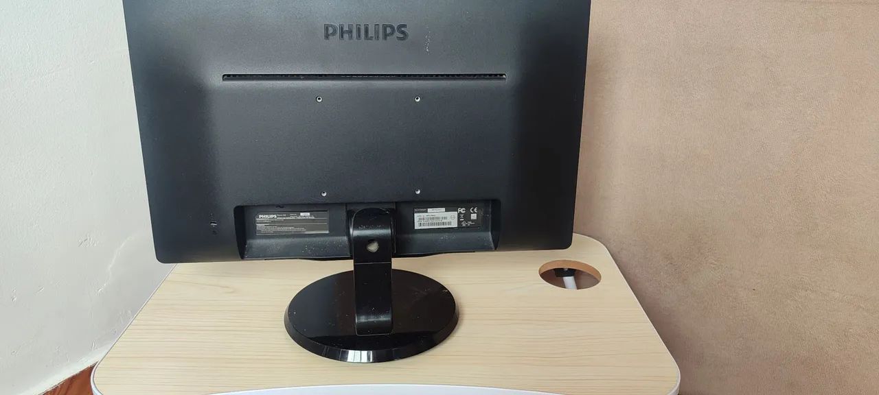Monitor Philips 19,5' - Foto 2