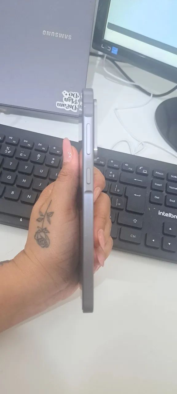 Samsung A56  - Foto 4