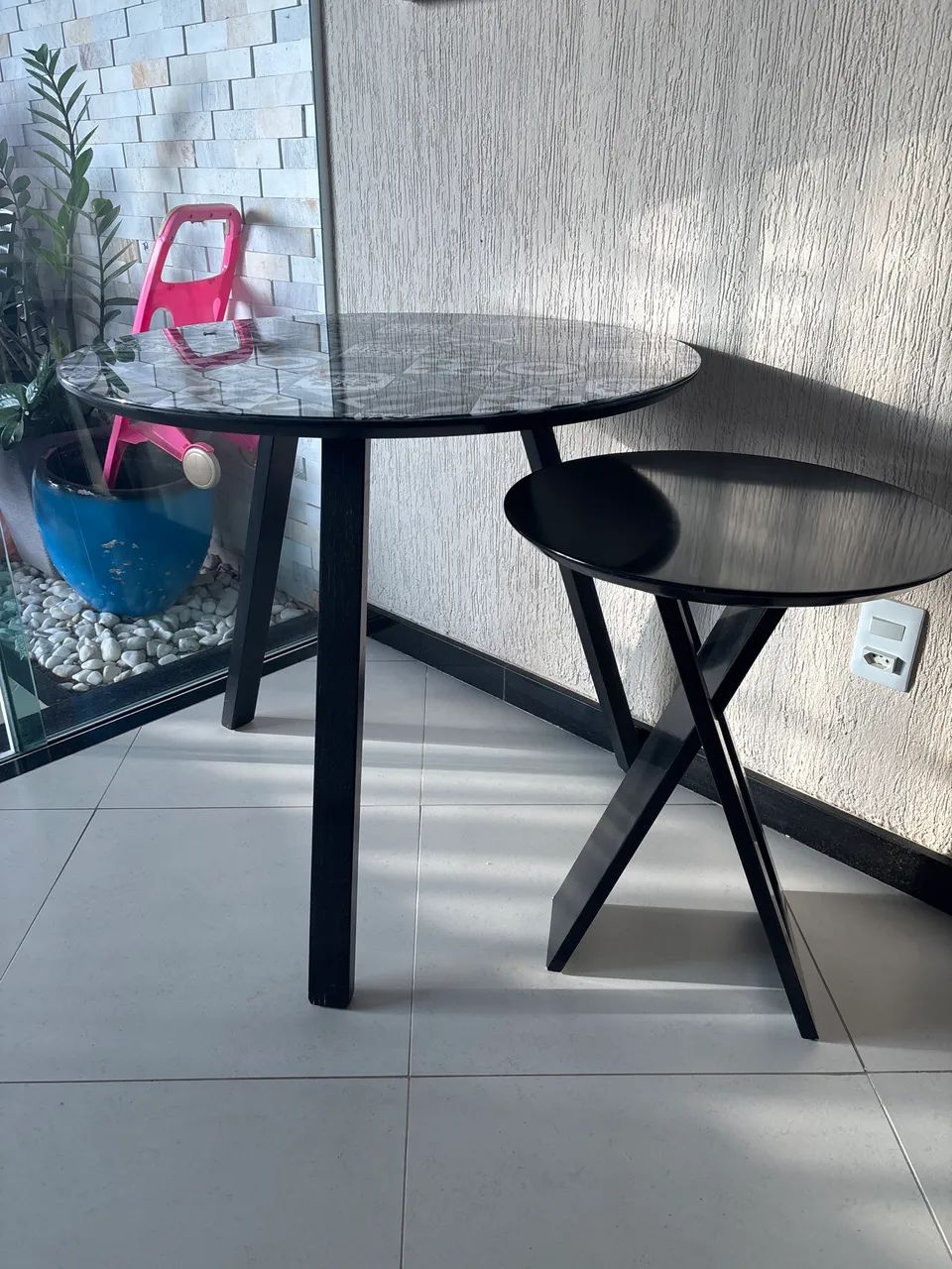 Vendo kit 2 mesas  - Foto 2