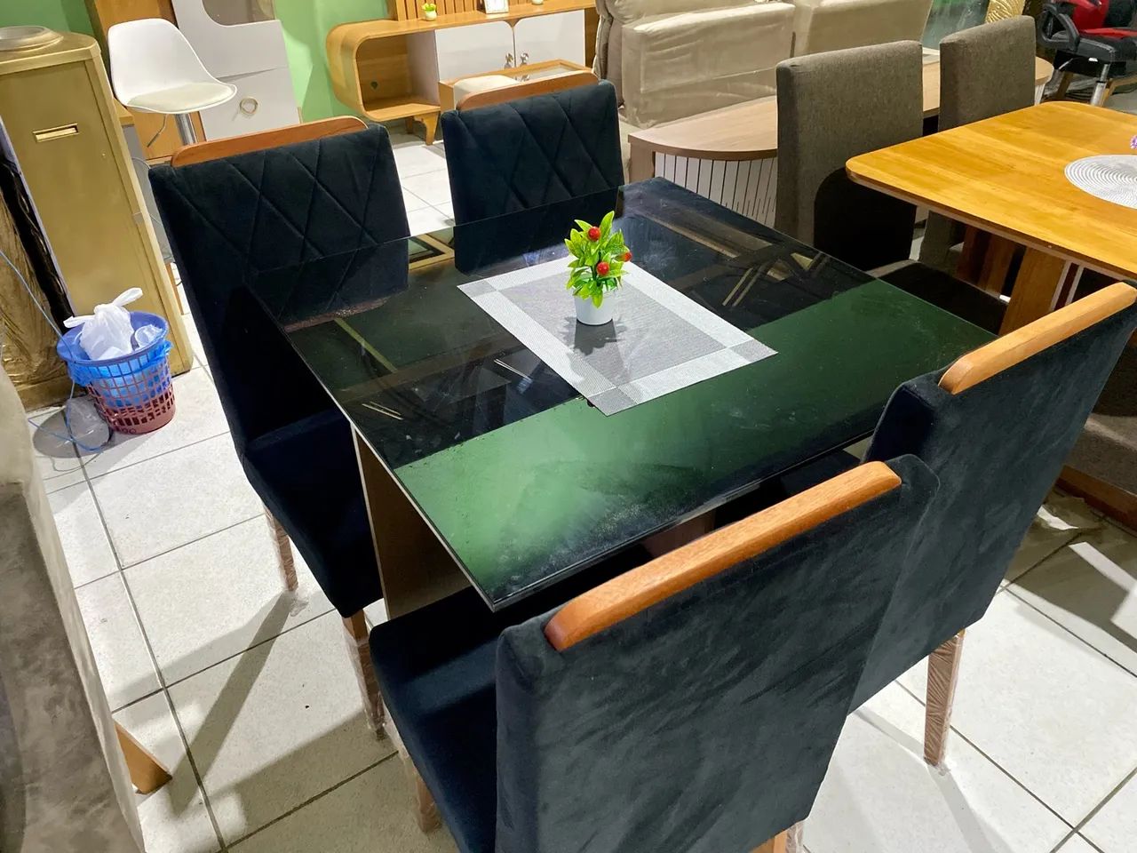 Mesa 4 cadeiras  - Foto 2
