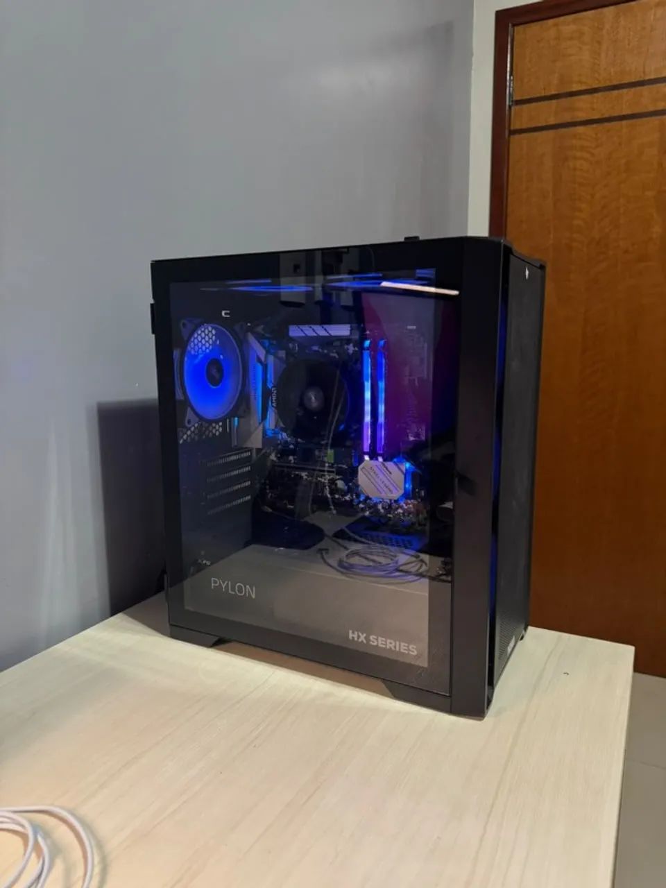 PC GAMER - RYZEN 5 5600g/16GB RAM/ 2 SSDS