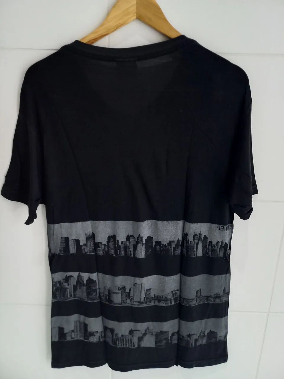 Camiseta masculina  - Foto 2