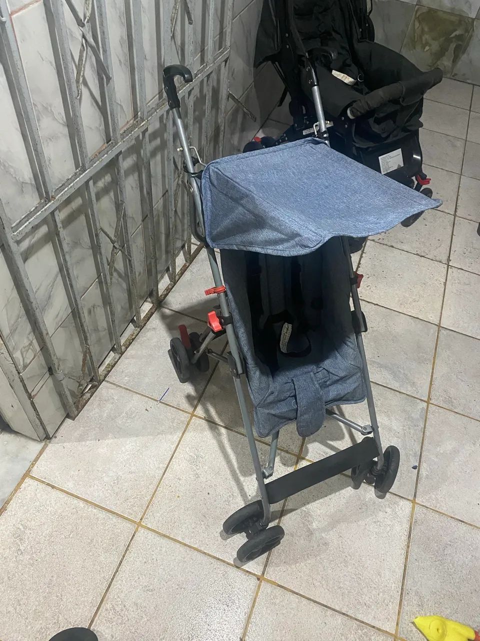 Carrinho De Bebê Guarda chuva Pocket  Multikids Baby - Foto 2