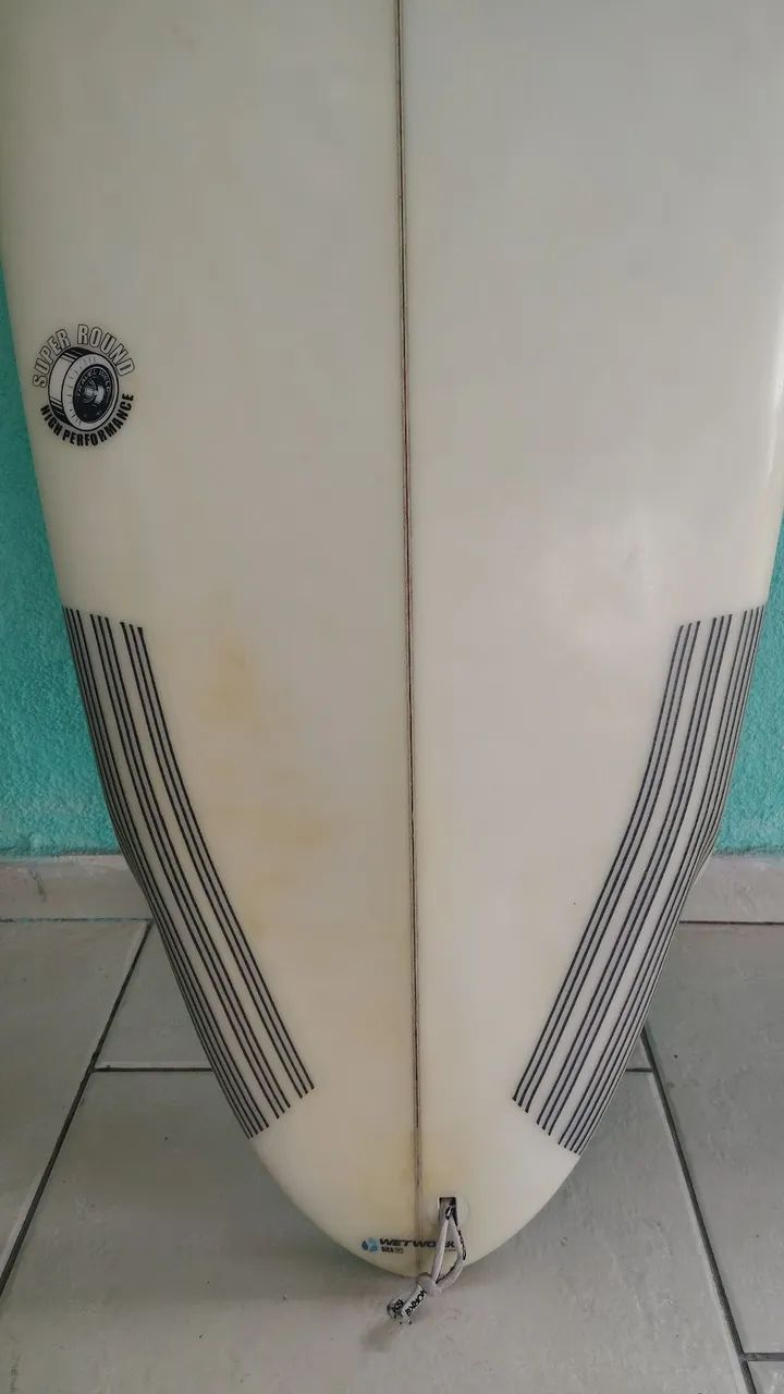 Prancha de Surf Hennek High Performance 5'8 - 31L (Triquilha) - Foto 4
