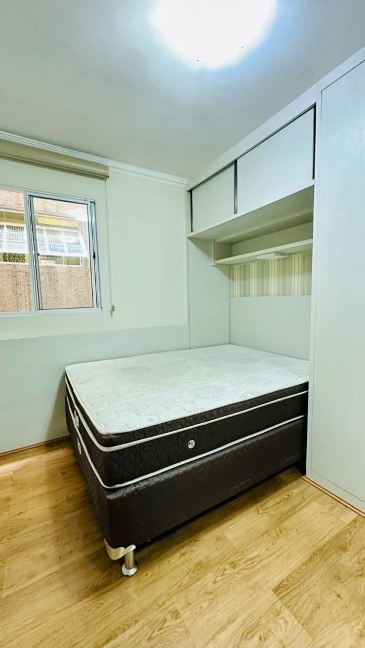 Vendo Cama Box e Colchão