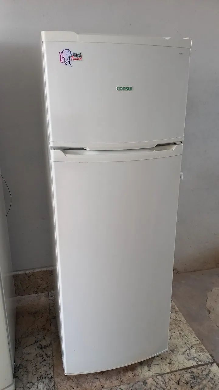 Geladeira cônsul 