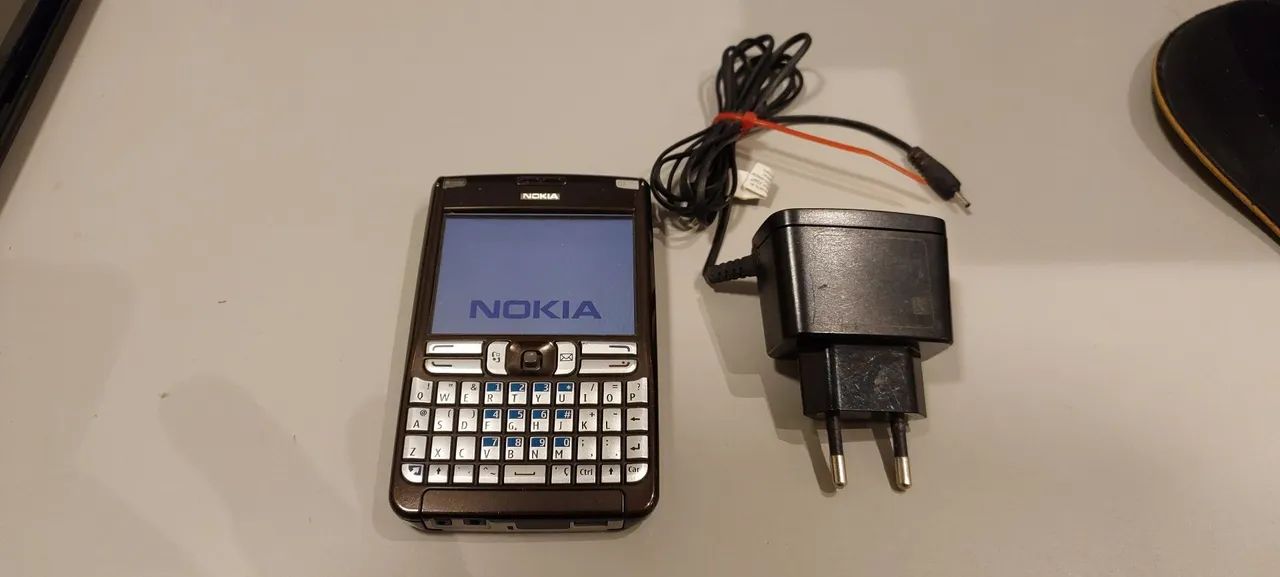 Celular NOKIA E62 - Raridade item de colecionador 