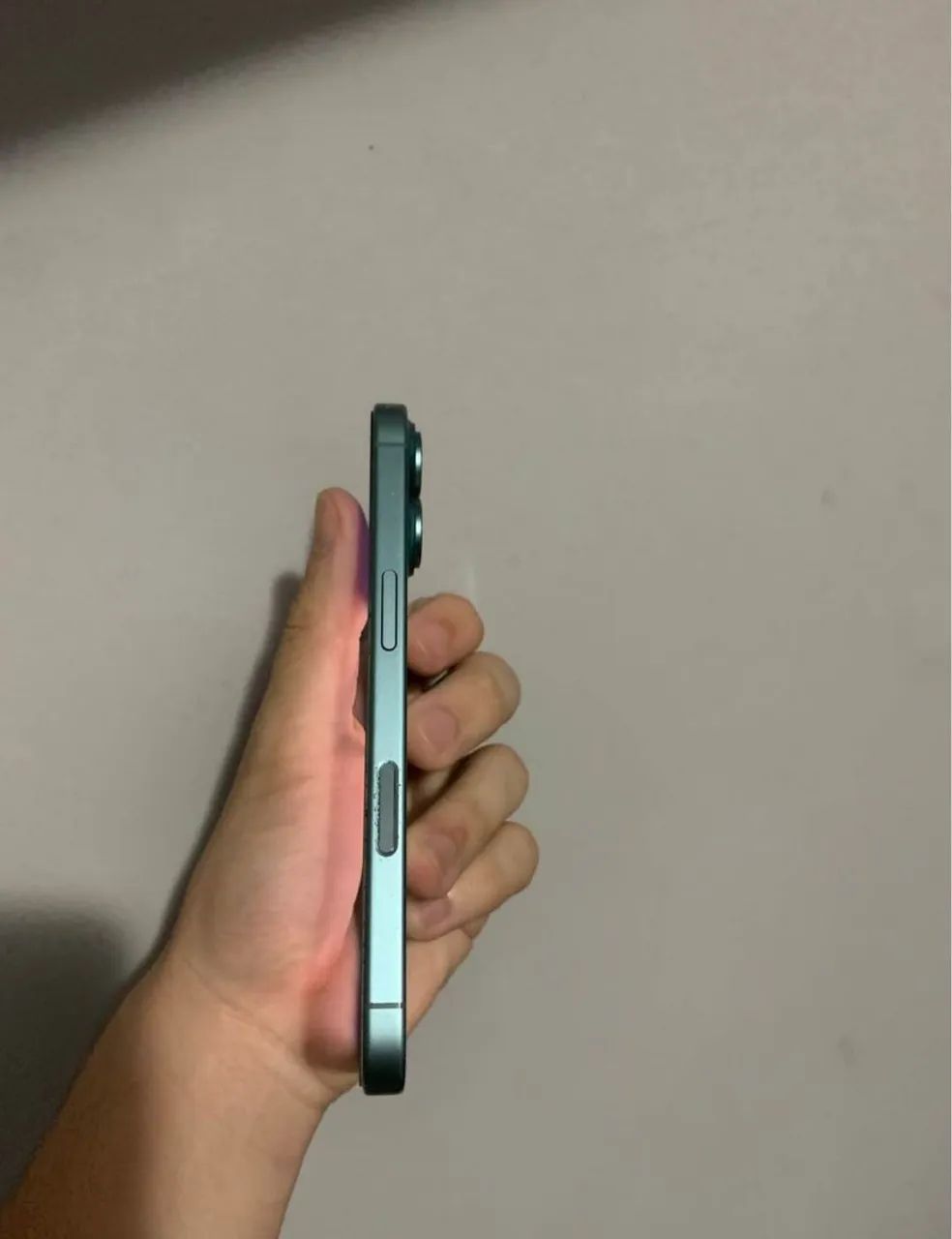 Iphone 16 512 gb verde usado - Foto 5